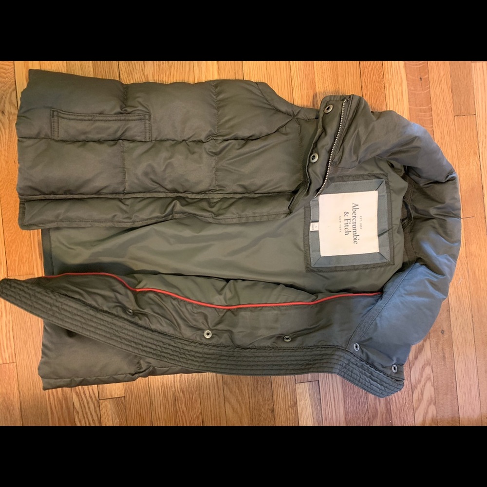 Abercrombie puffer vest
